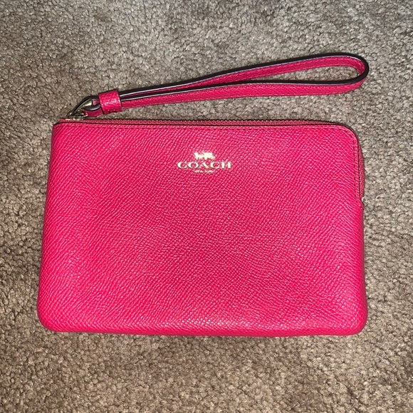 Wristlet - Picture 1 of 2